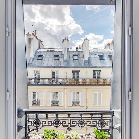 Luxury Floor Duplex Near Le Marais *