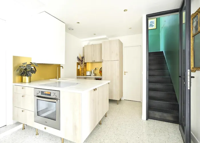 Luxury Floor Duplex Near Le Marais