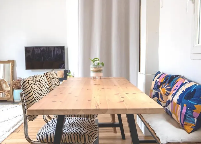 Luxury Floor Duplex Near Le Marais Paris