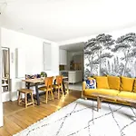 Luxury Floor Duplex Near Le Marais Paris